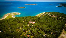 Arena Stupice Camping Homes