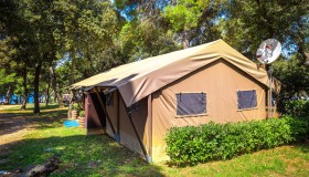 Arena Stoja Campsite Glamping
