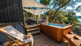 Adriatic Suite - Arena One 99 Glamping