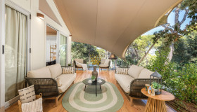 Grand Escape Luxury Suite