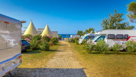 Arena Grand Kažela Campsite_Premium lot
