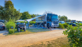 Arena Grand Kažela Campsite_Luxury lot first row to the sea