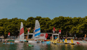 Windsurfing centre_Arena One 99 Glamping