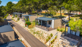 Mobile homes air 7