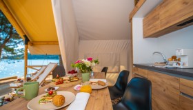 Arena One 99 Glamping
