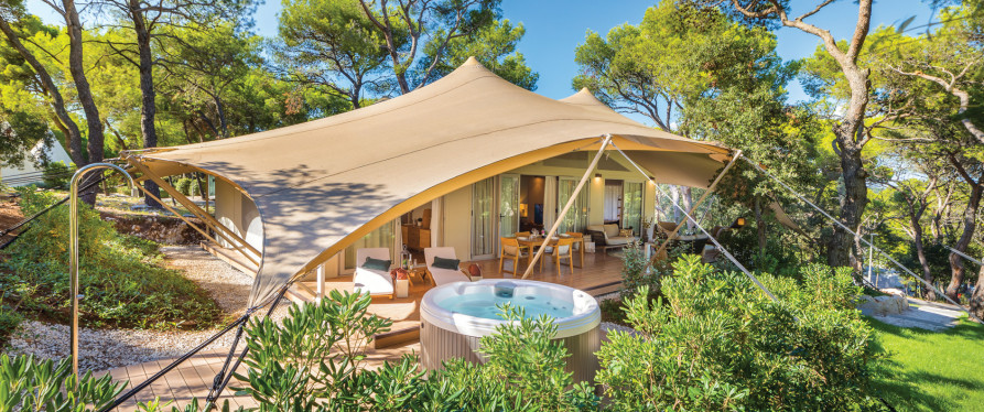 Arena One 99 Glamping