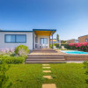Arena Grand Kažela Camping Homes_Deluxe camping villa with private pool - first row to the sea